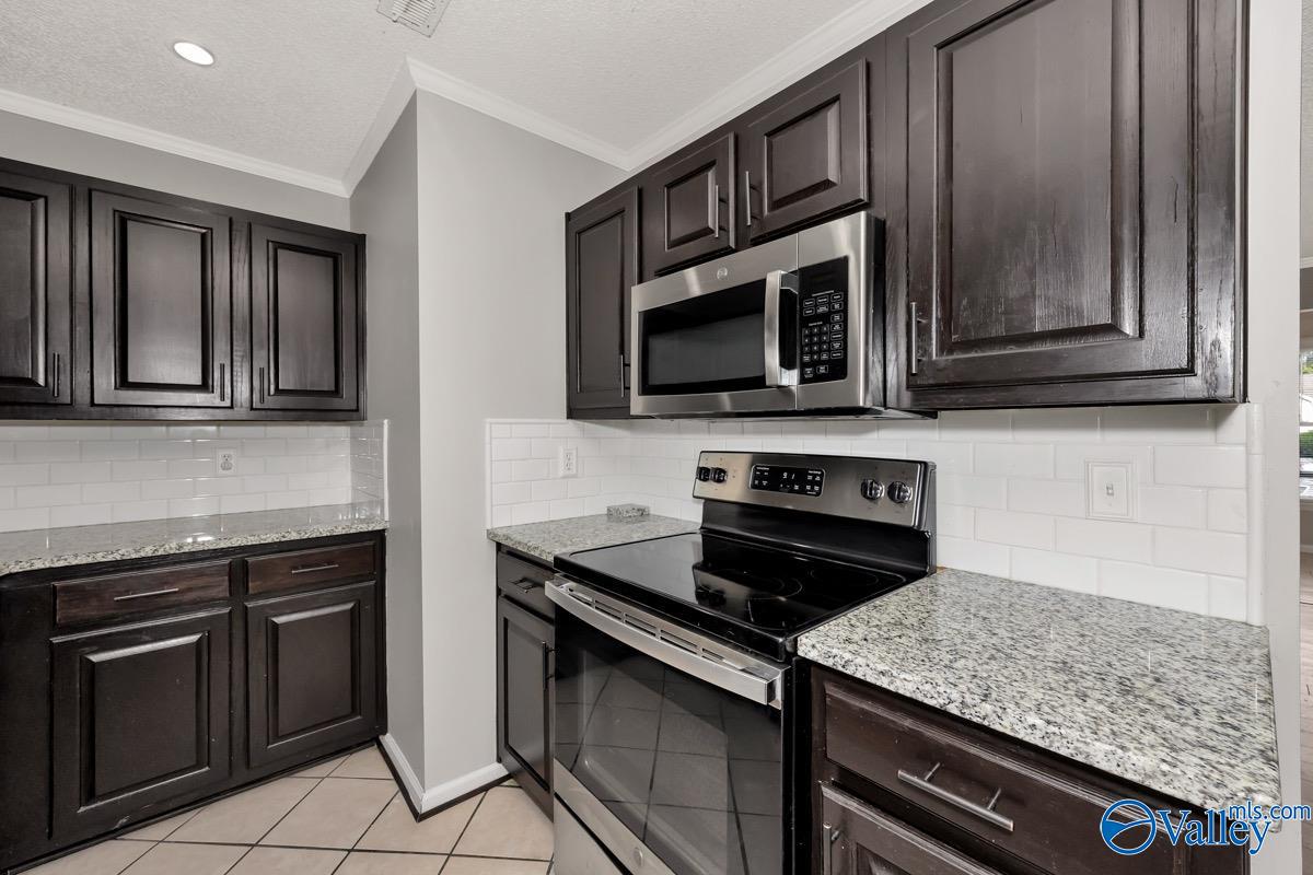 1809 Liberty Drive 1809