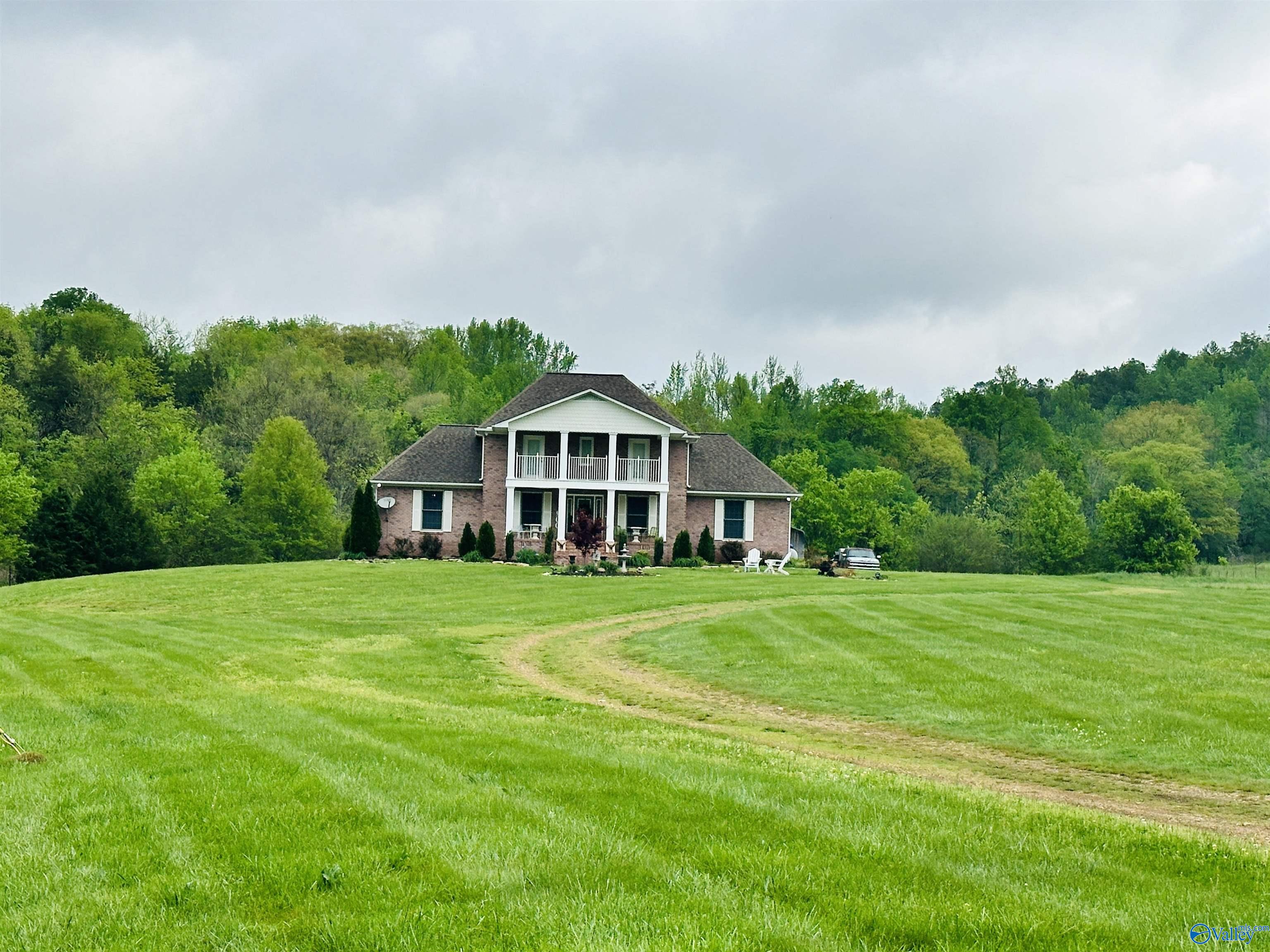 900 Sorghum Hollow, Pulaski, Tennessee image 1