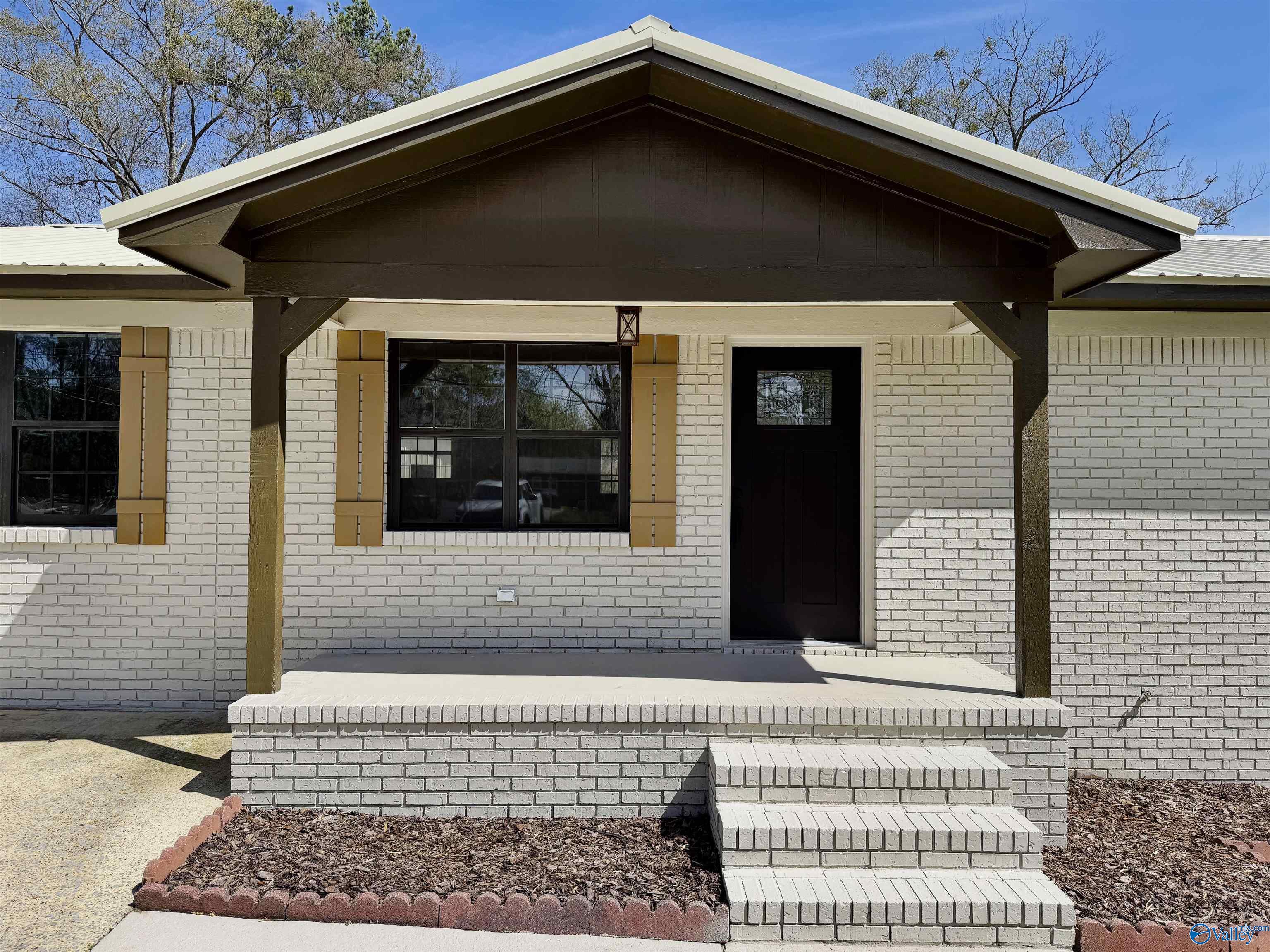 5889 River Oak Drive, Southside, Alabama image 2