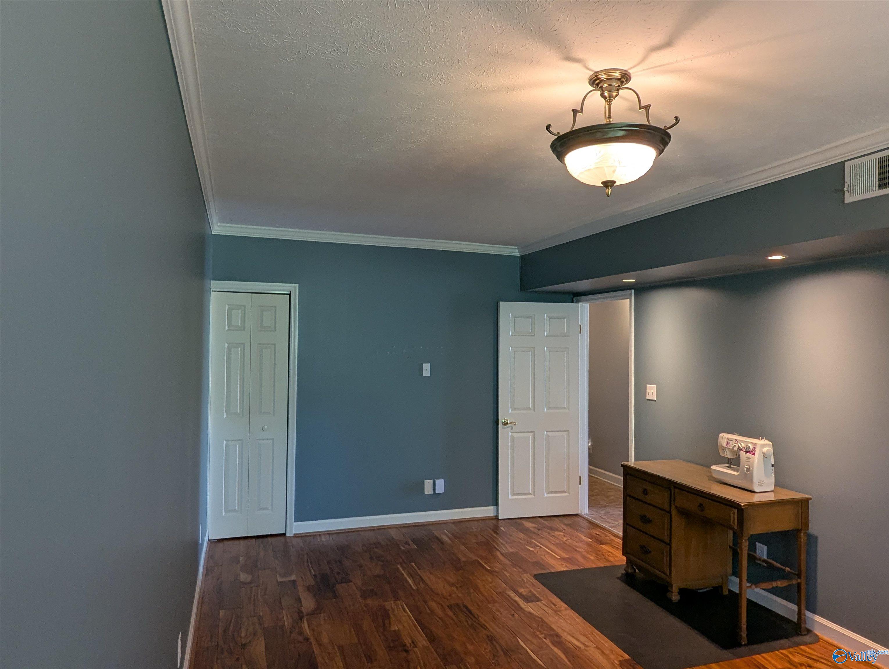 153 South Hawk Drive, Rainbow City, Alabama image 13