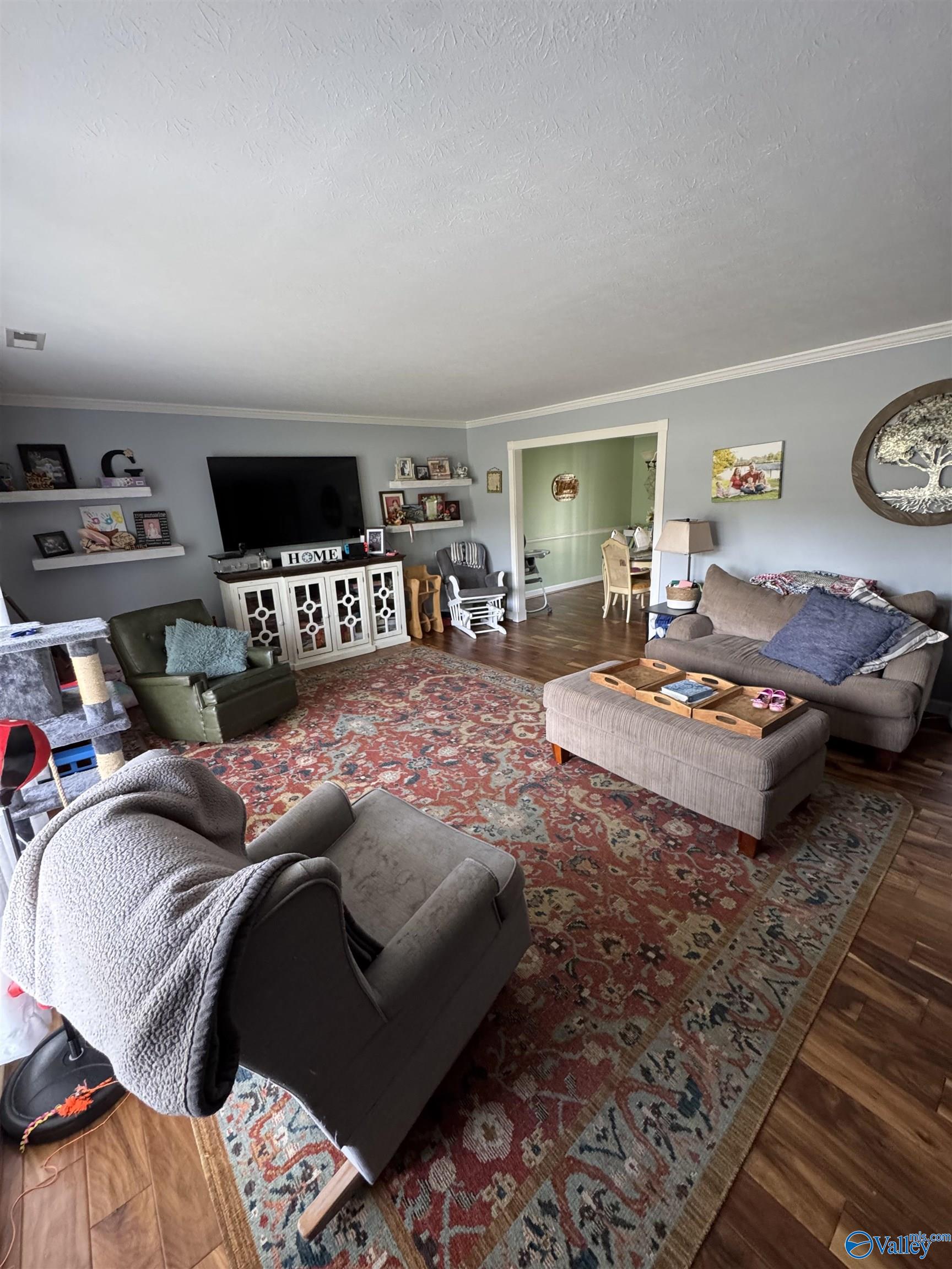 153 South Hawk Drive, Rainbow City, Alabama image 3