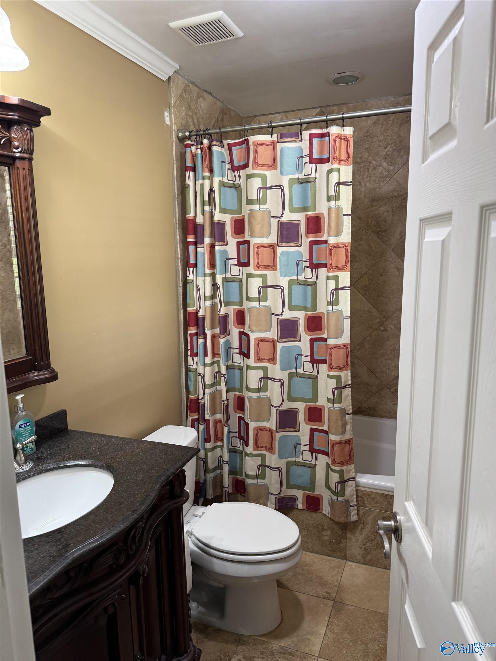 153 South Hawk Drive, Rainbow City, Alabama image 7