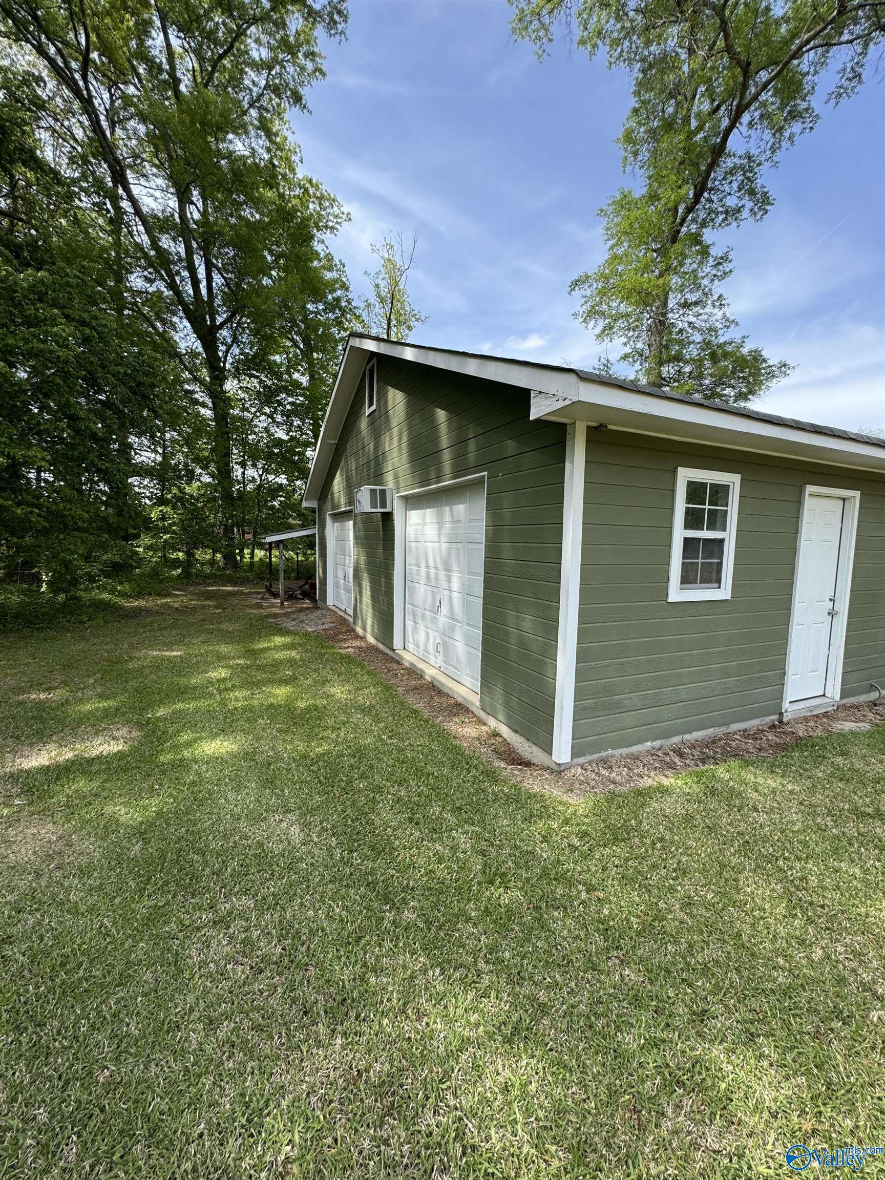 153 South Hawk Drive, Rainbow City, Alabama image 20