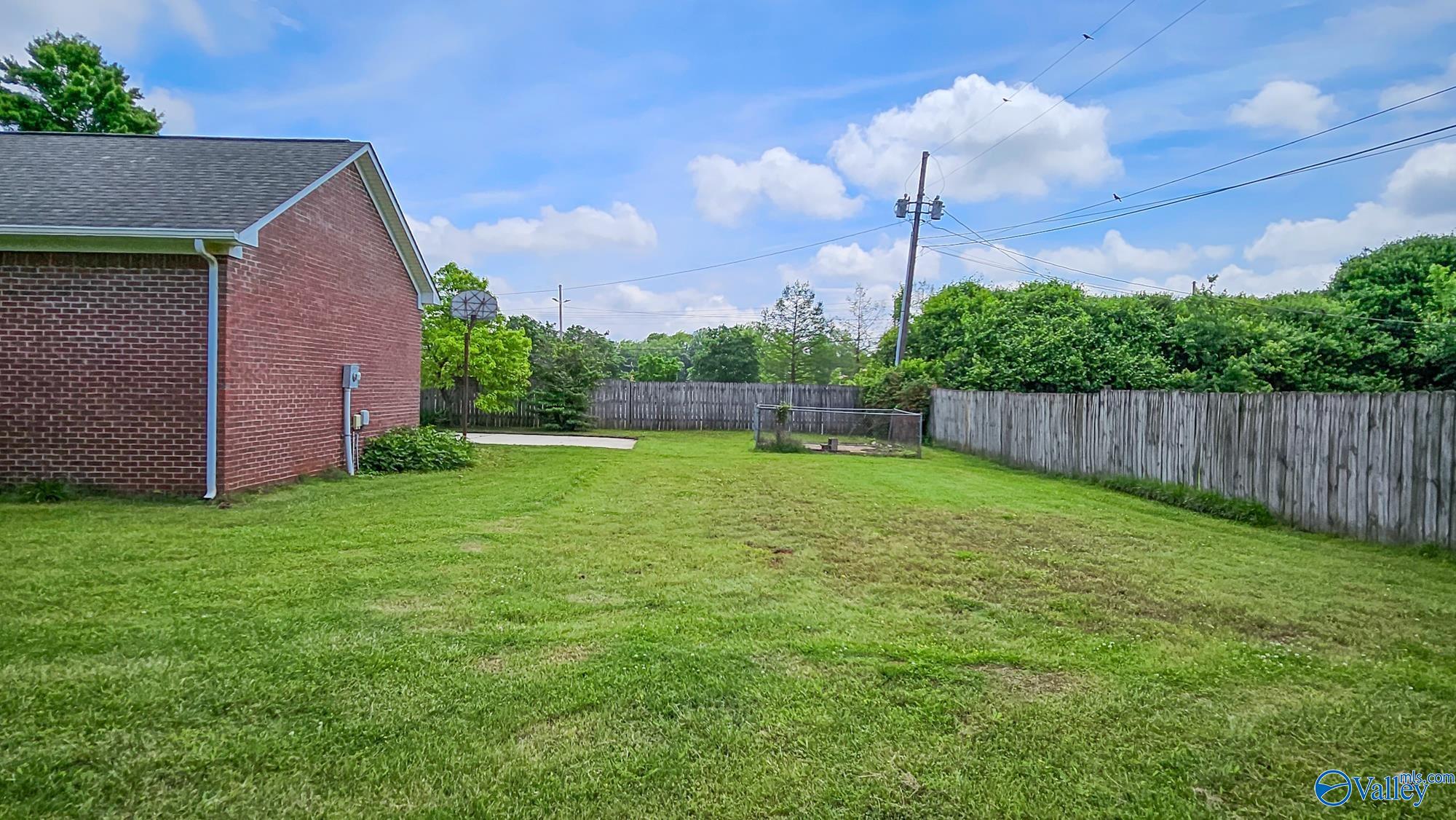 1108 Winston Drive, Athens, Alabama image 29