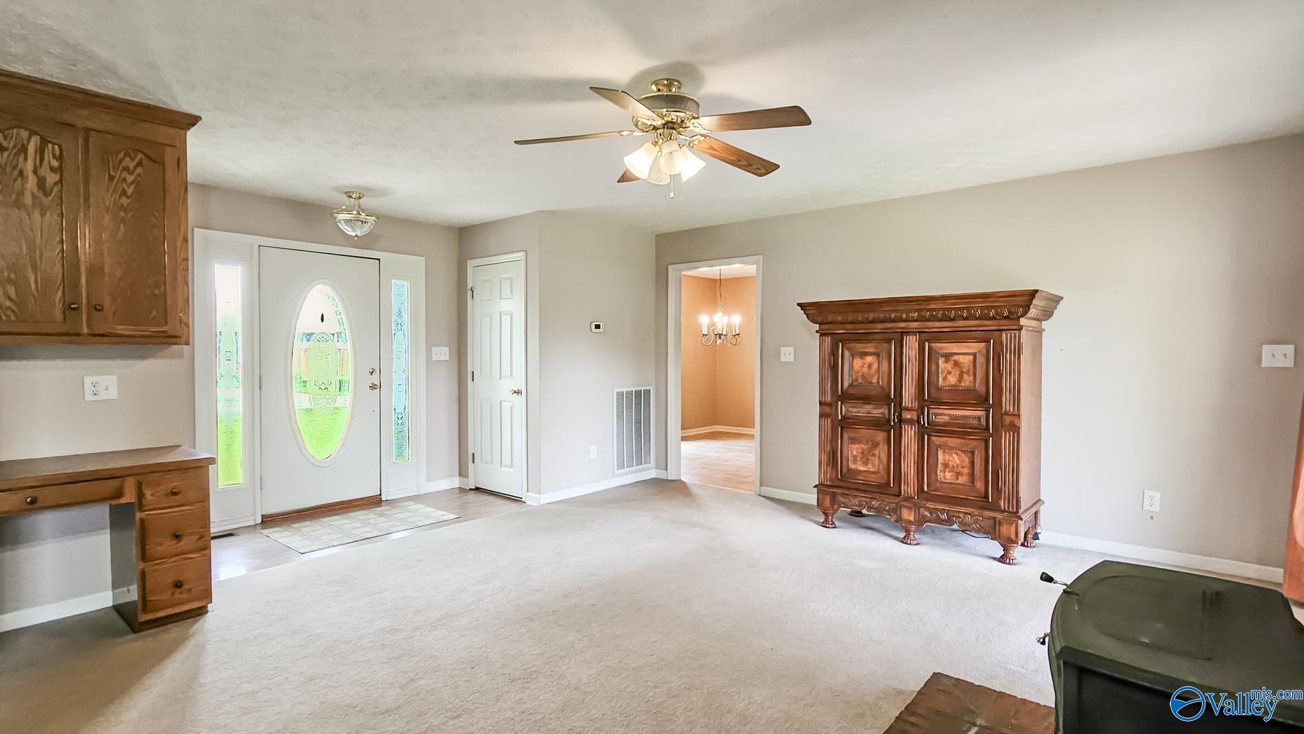 1108 Winston Drive, Athens, Alabama image 5