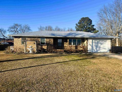 Homes For Sale - 1685 Bruce Road<br/> Boaz, AL 35957