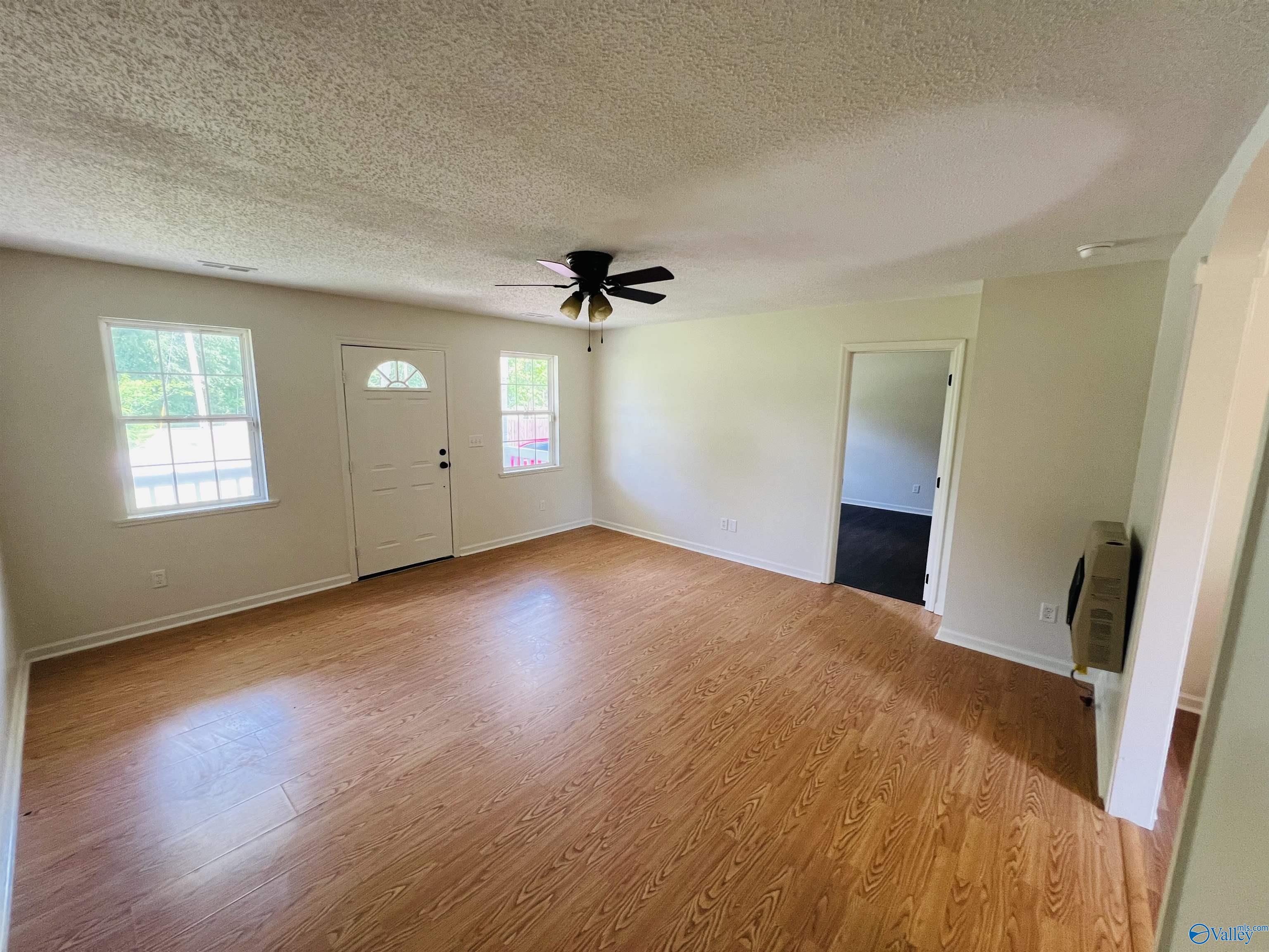 214 Cottonwood Circle, Boaz, Alabama image 4