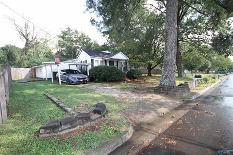 Homes For Sale - 3905 Penny Street<br/> Huntsville, AL 35805