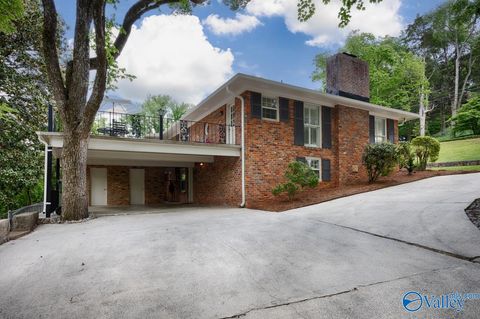 Photo of 1501 Big Cove Road, Huntsville, AL 35801 (MLS # 21917043)