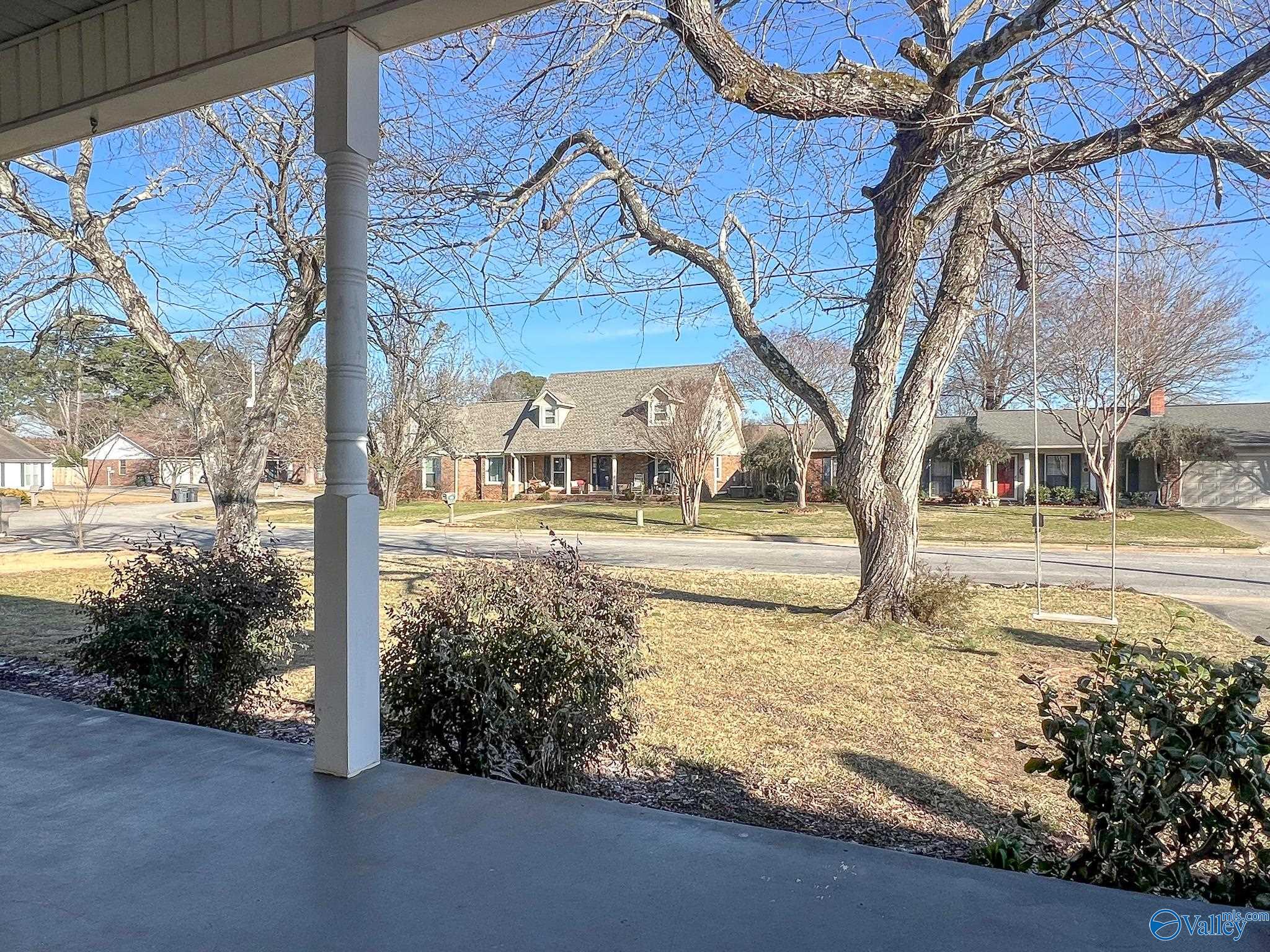 2723 Longfellow Drive, Decatur, Alabama image 13