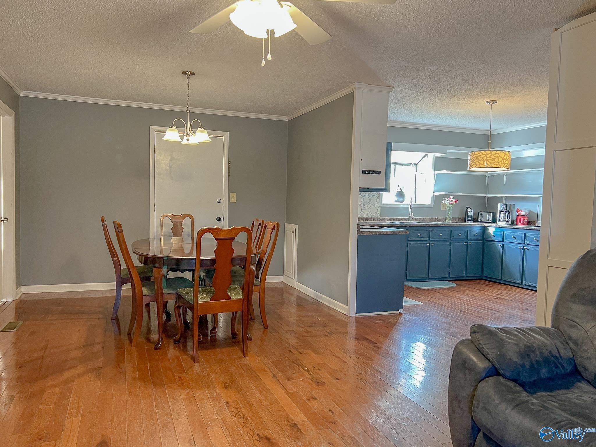 2723 Longfellow Drive, Decatur, Alabama image 4