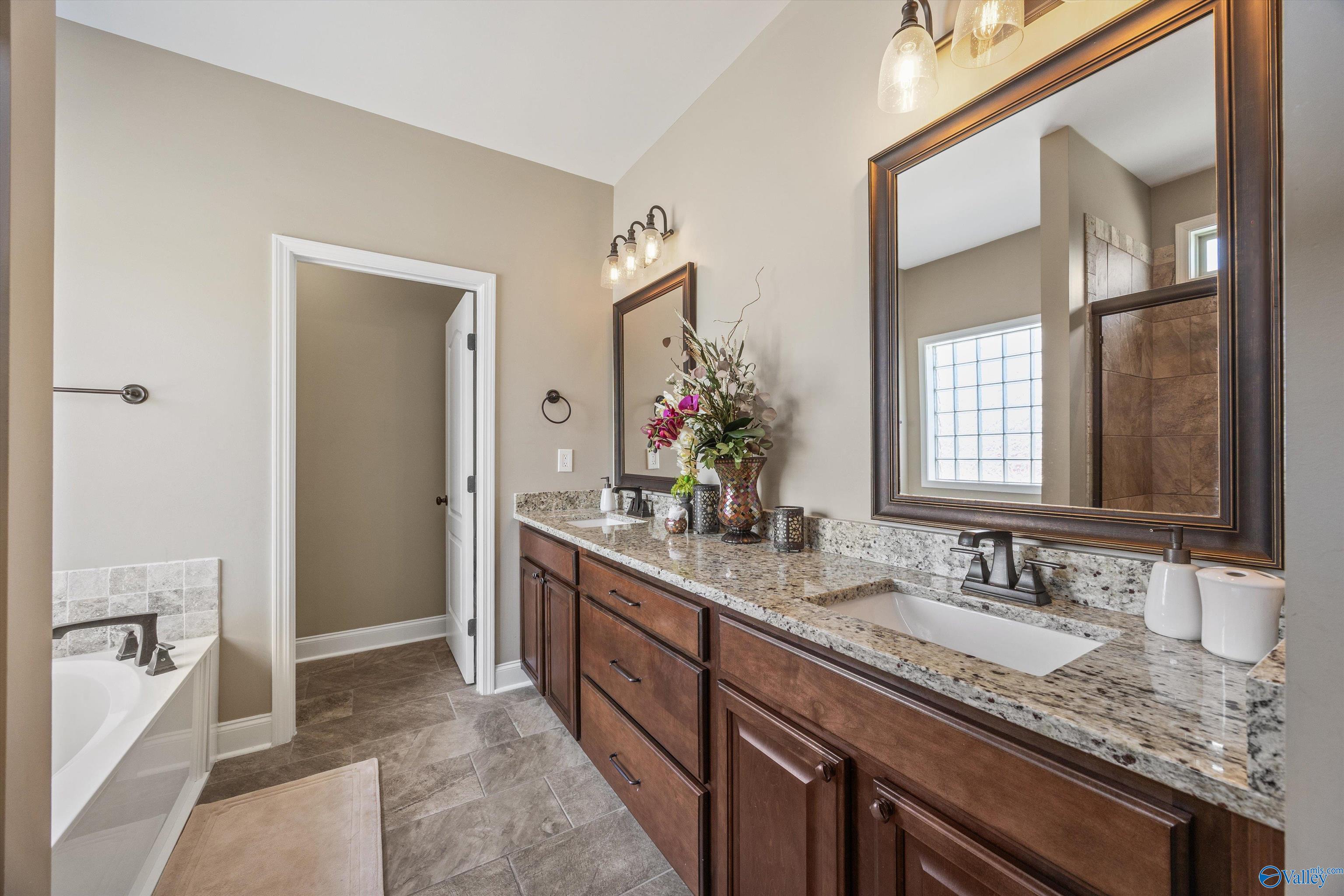 7604 Stillhaven Court, Owens Cross Roads, Alabama image 18
