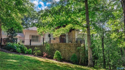 Homes For Sale - 1631 Burk Drive<br/> Fort Payne, AL 35967