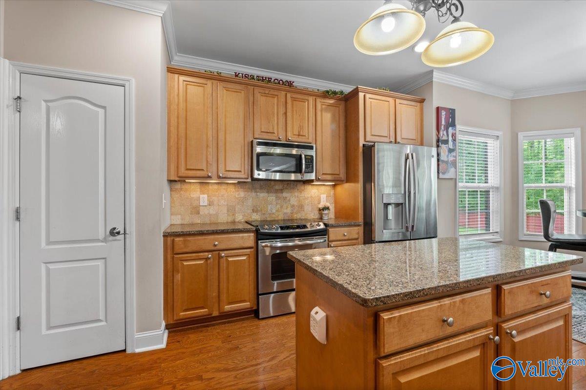148 Sage Willow Drive, Madison, Alabama image 15