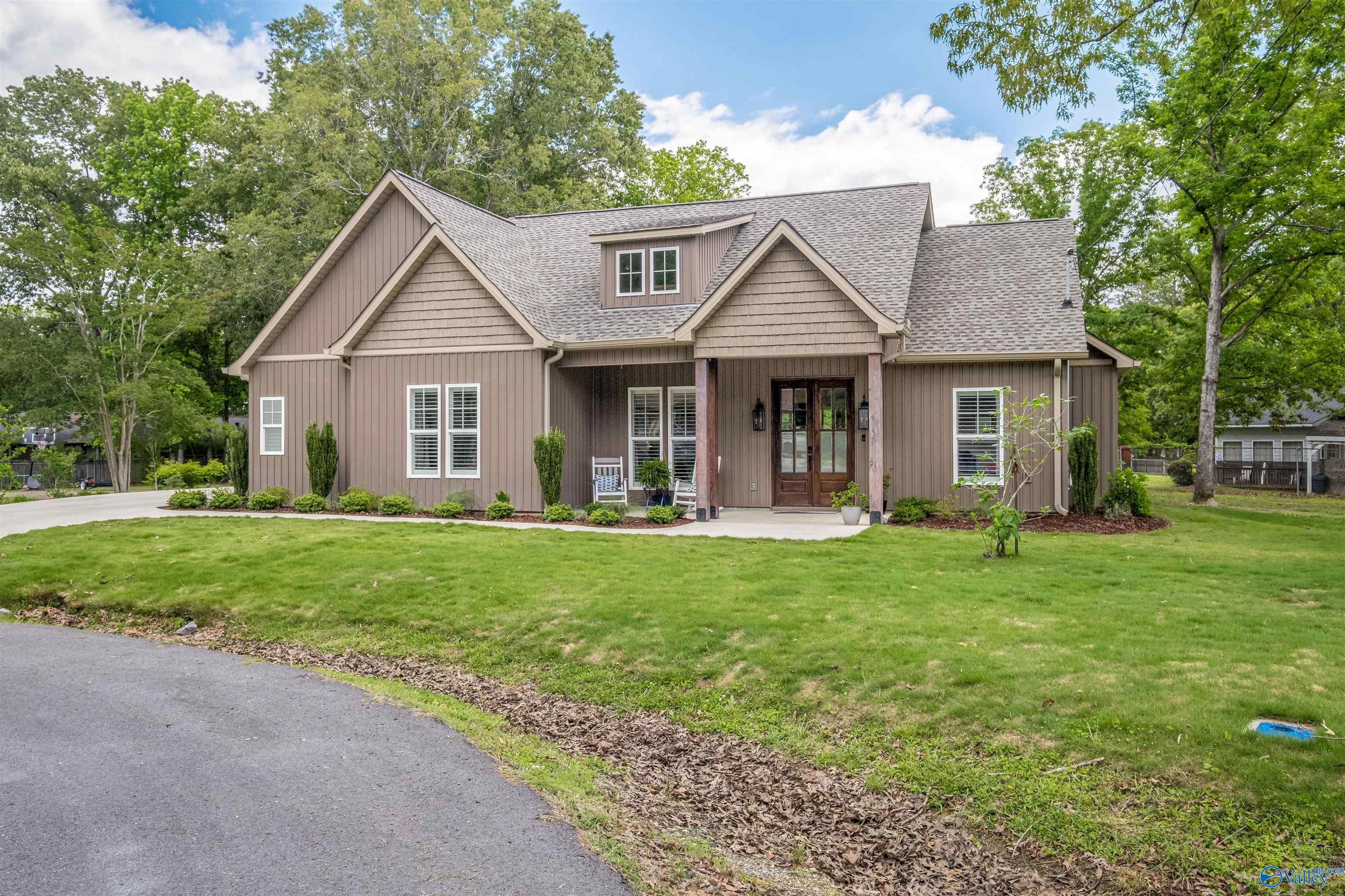 423 Waldrop Road, Rainbow City, Alabama image 2