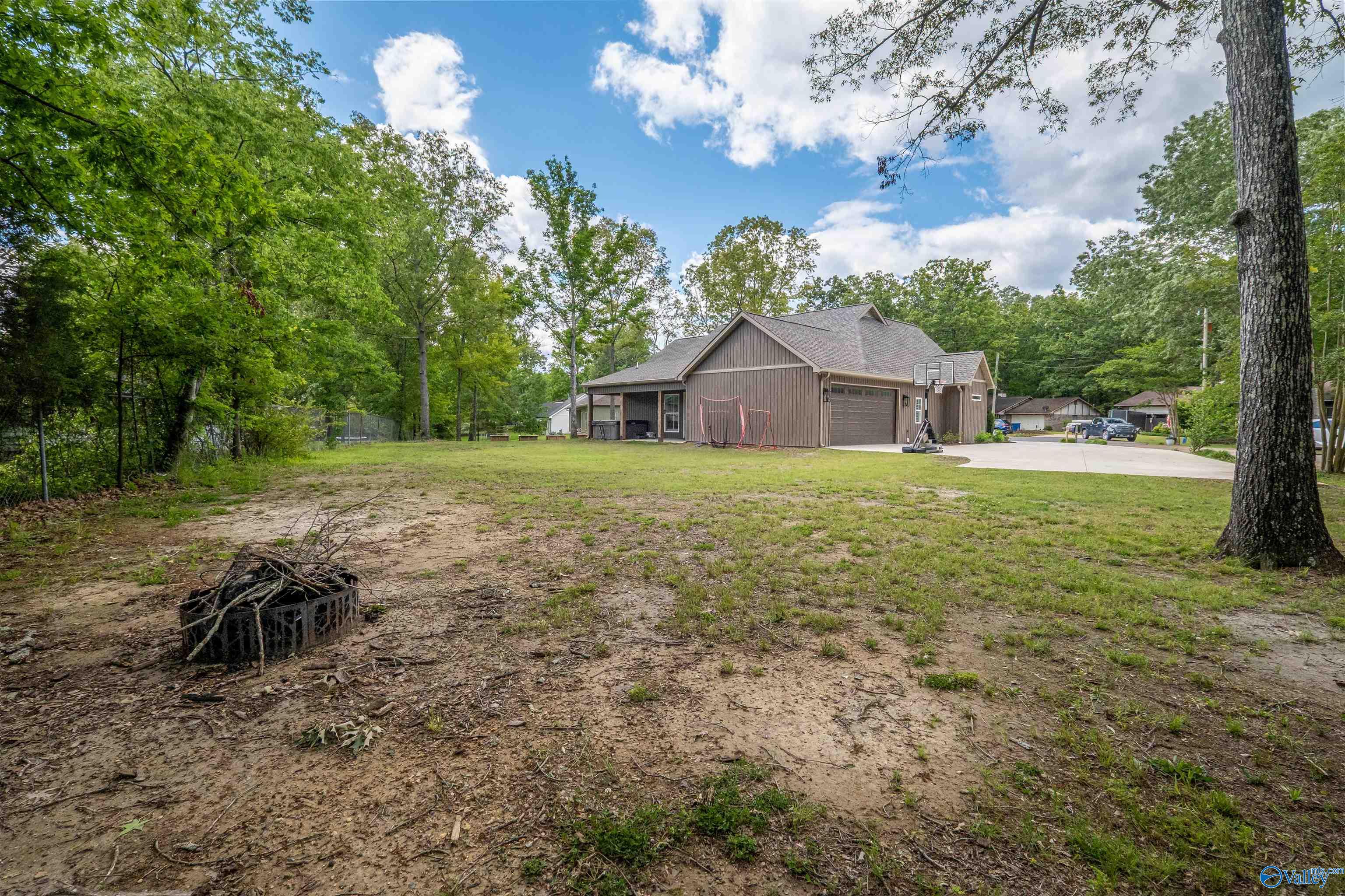 423 Waldrop Road, Rainbow City, Alabama image 31