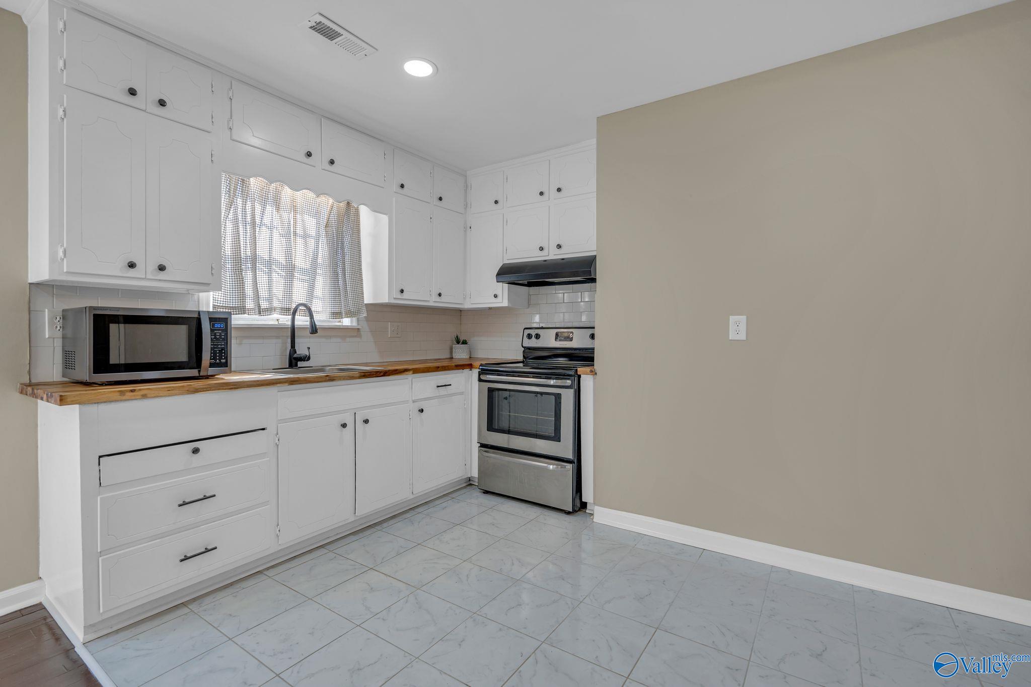 3208 Delicado Drive, Huntsville, Alabama image 7