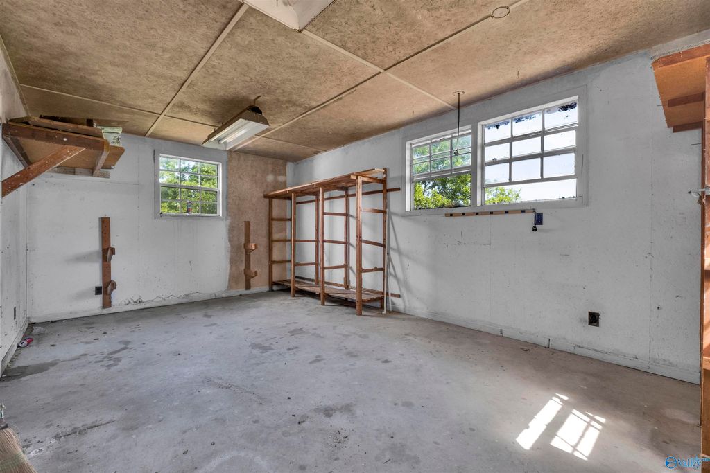 1131 Bellevue Drive photo 47