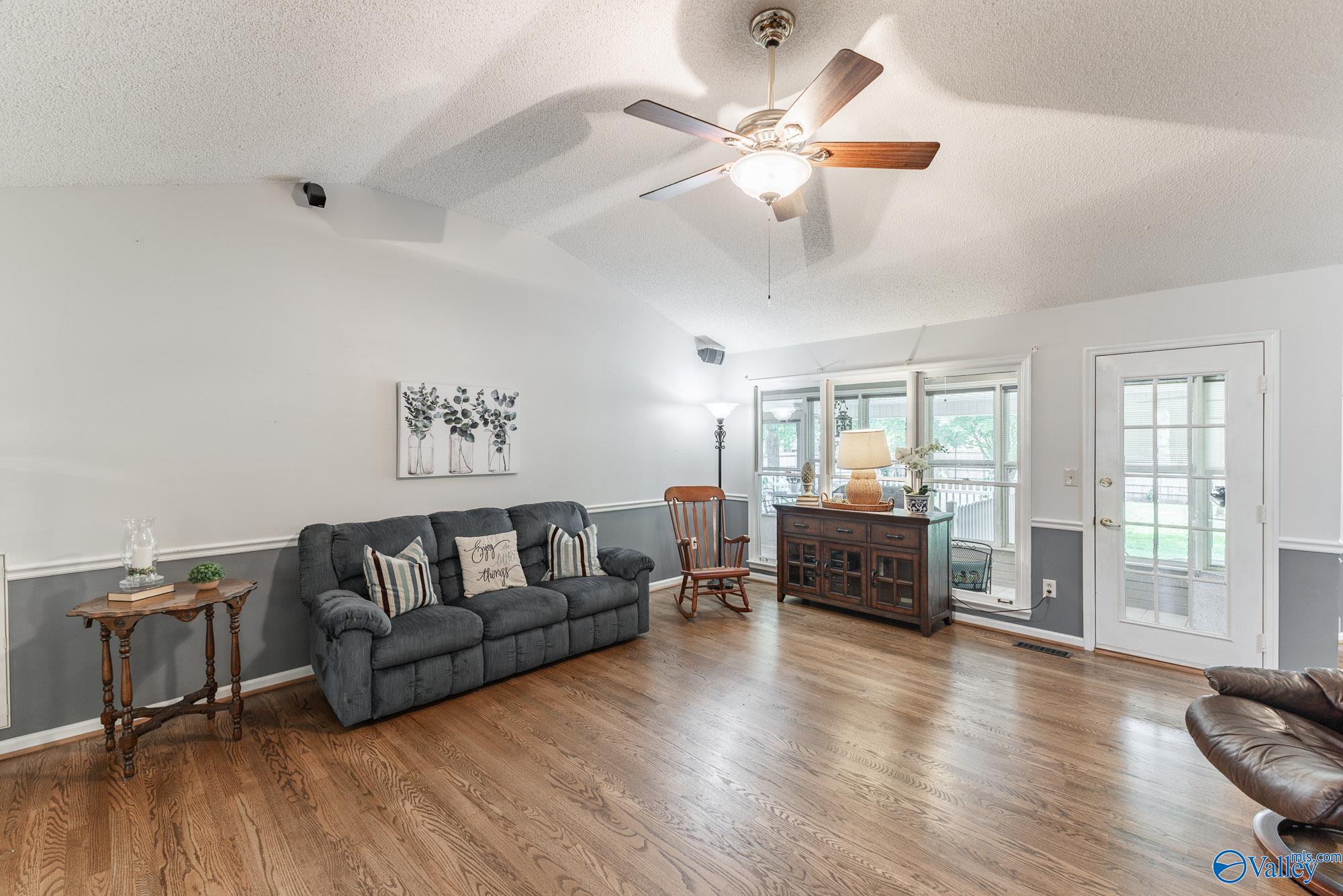 310 Natchez Trail, Huntsville, Alabama image 5