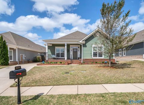 Homes For Sale - 6451 Midtowne Lane<br/> Huntsville, AL 35806