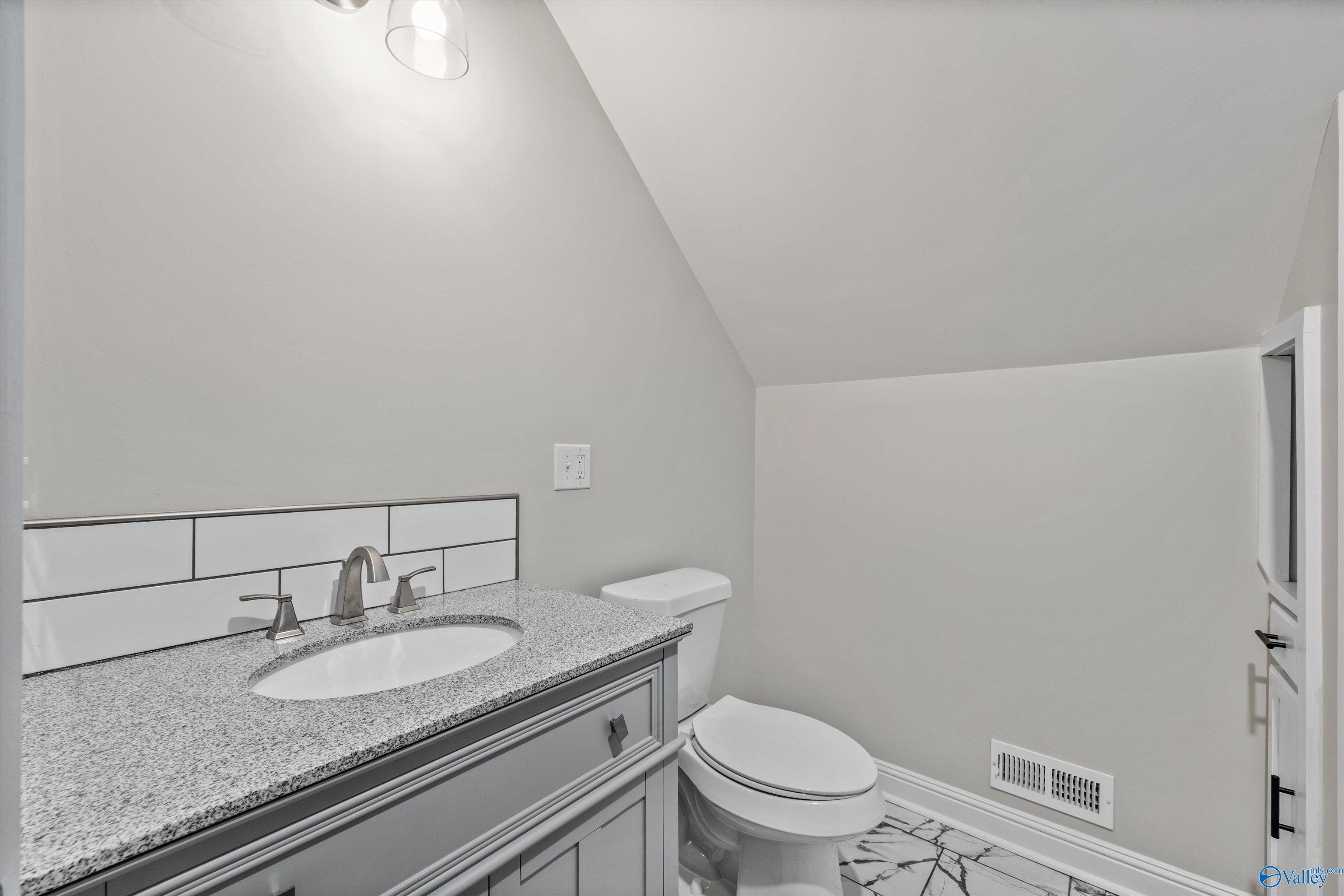 206 Nale Drive, Madison, Alabama image 38