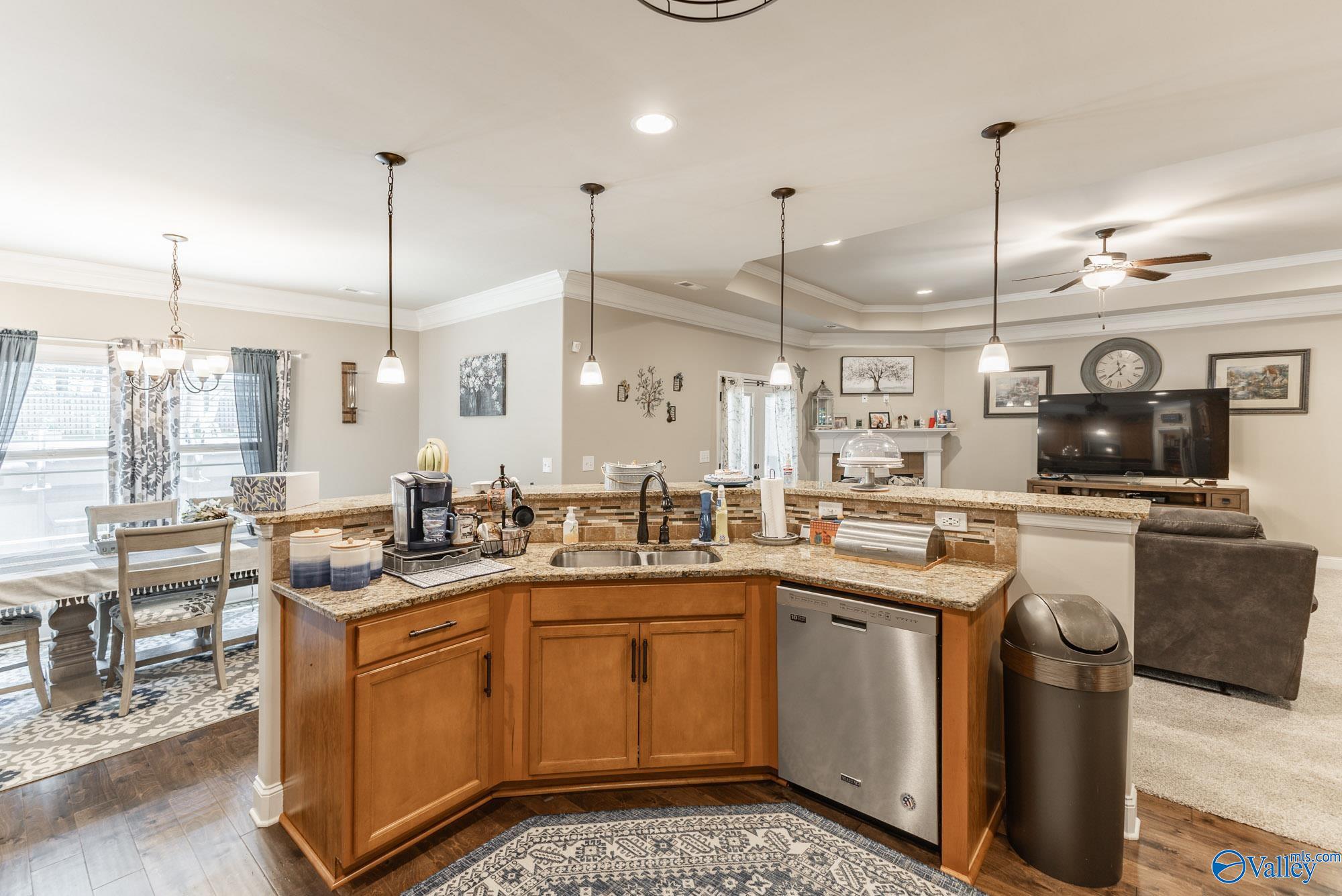 123 Carlton Cash Drive, Hazel Green, Alabama image 9