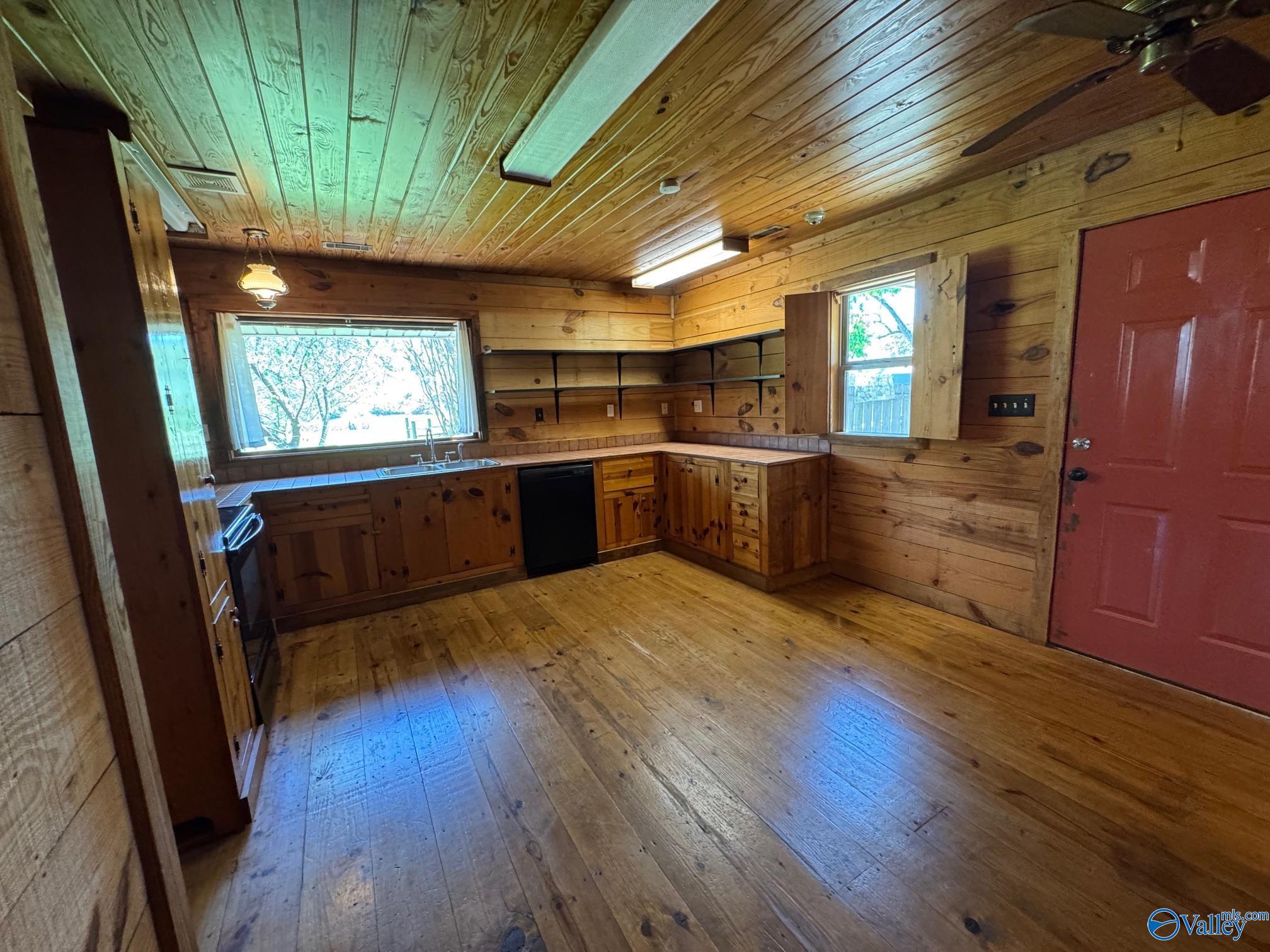 5663 Alabama Highway 79, Guntersville, Alabama image 6