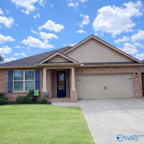Photo of 626 Magnolia Place Lane, Hartselle, AL 35640 (MLS # 21911449)