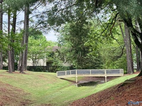 Condo For Sale - 5070 Seven Pine Circle #GROUND<br/> Huntsville, AL 35816