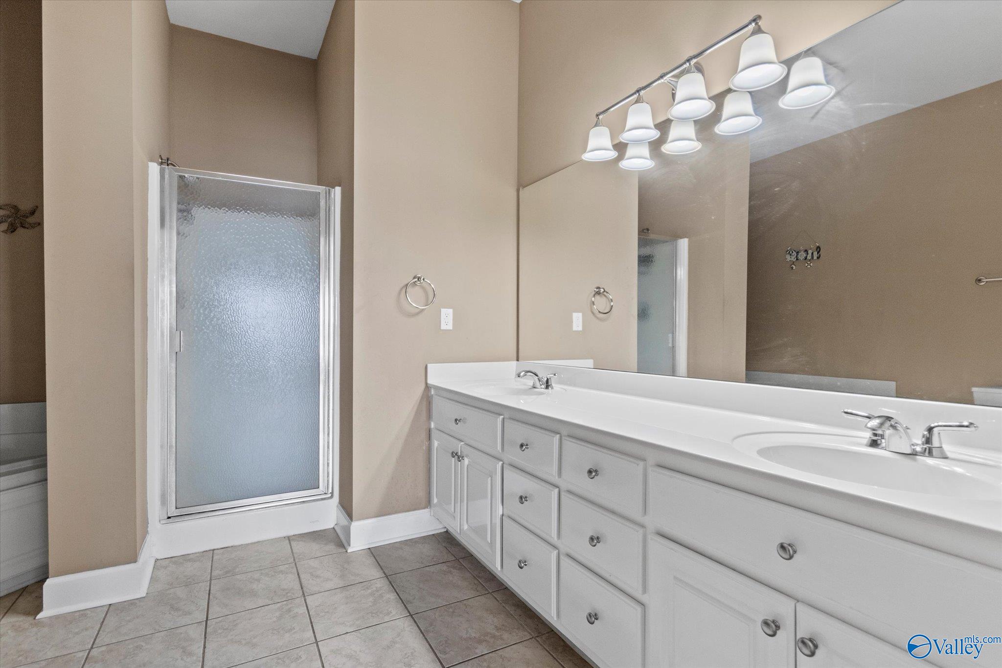 6122 Bay Hill Drive #111, Athens, Alabama image 21