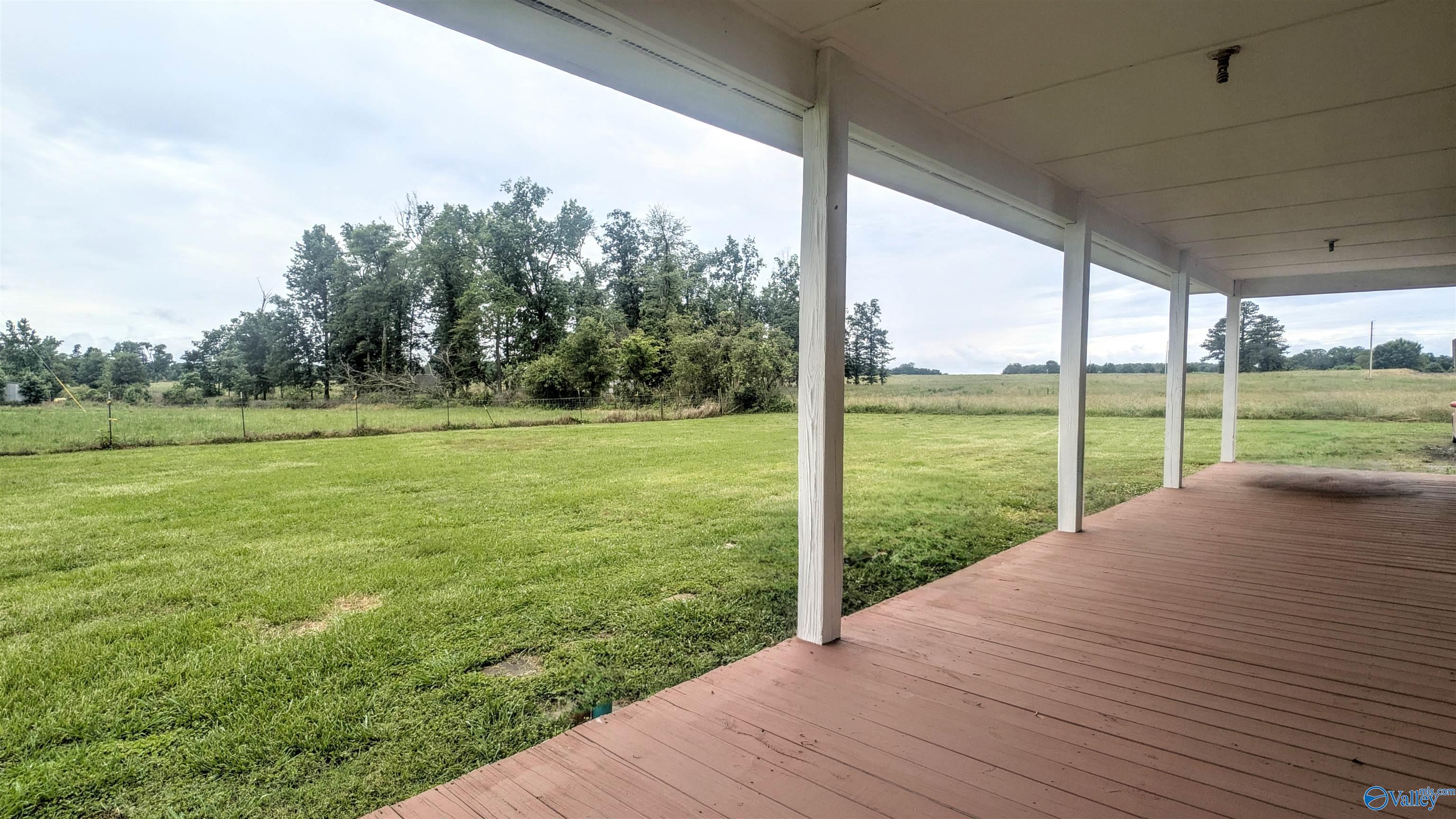 735 Barron Drive, Fyffe, Alabama image 5