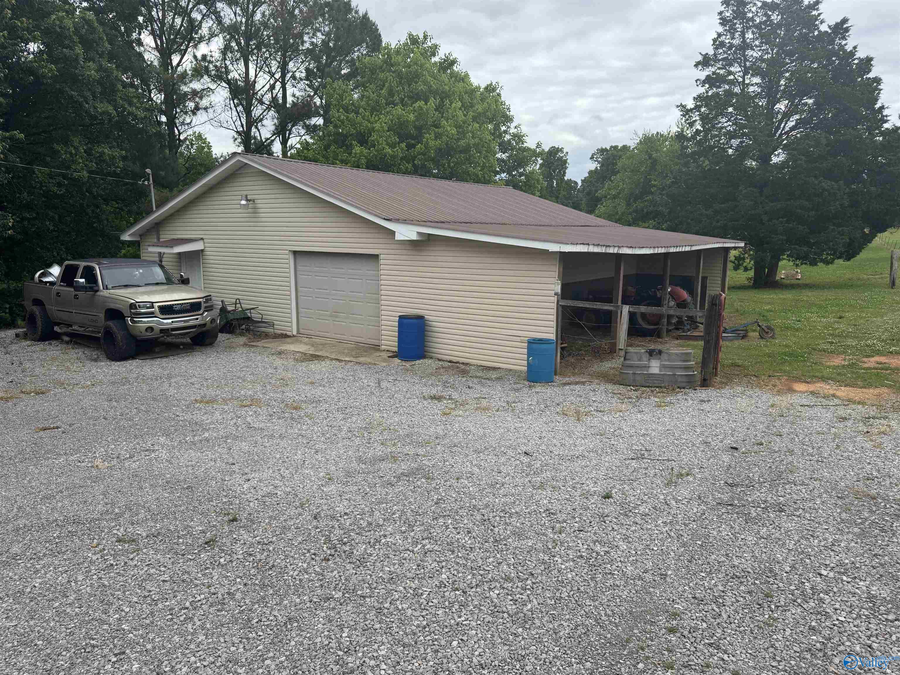 7289 County Road 1082, Vinemont, Alabama image 24