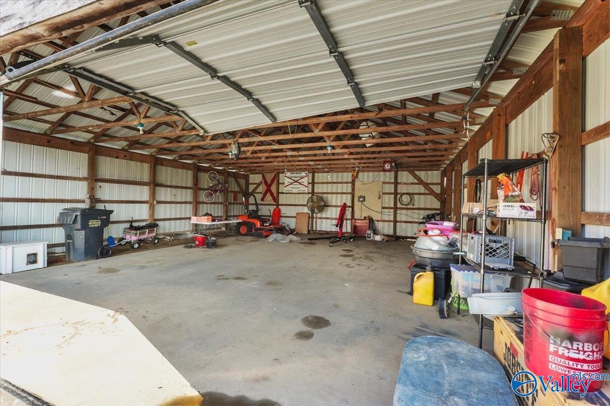 Union Grove, Alabama 35175, United States, 3 Bedrooms Bedrooms, ,2 BathroomsBathrooms,Residential,Active,252125