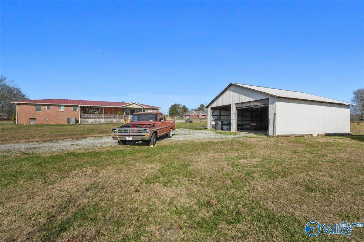 Union Grove, Alabama 35175, United States, 3 Bedrooms Bedrooms, ,2 BathroomsBathrooms,Residential,Active,252125