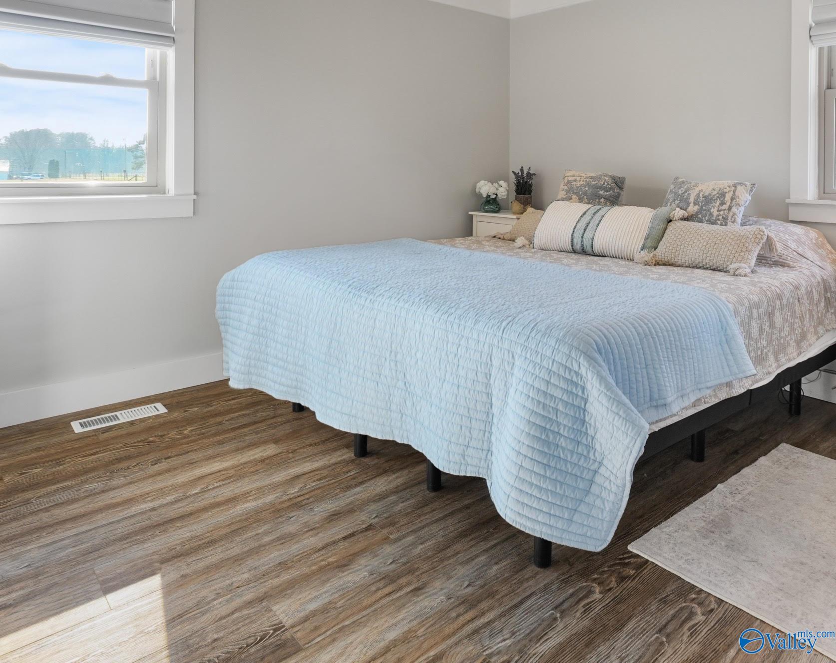 Union Grove, Alabama 35175, United States, 3 Bedrooms Bedrooms, ,2 BathroomsBathrooms,Residential,Active,252125