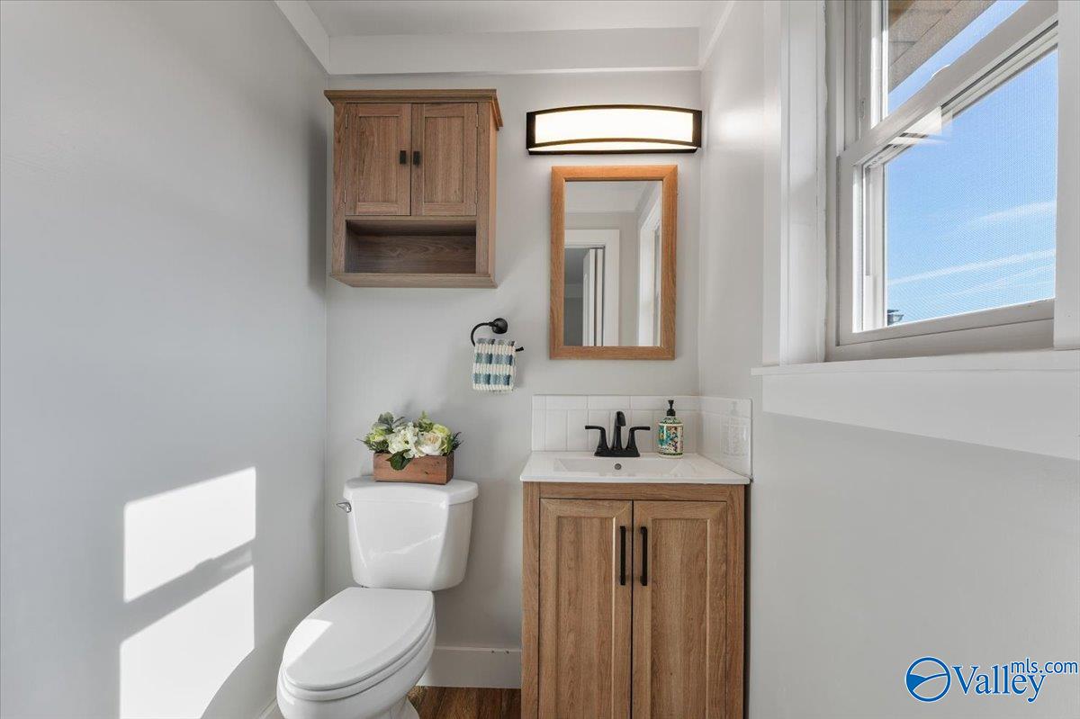 Union Grove, Alabama 35175, United States, 3 Bedrooms Bedrooms, ,2 BathroomsBathrooms,Residential,Active,252125