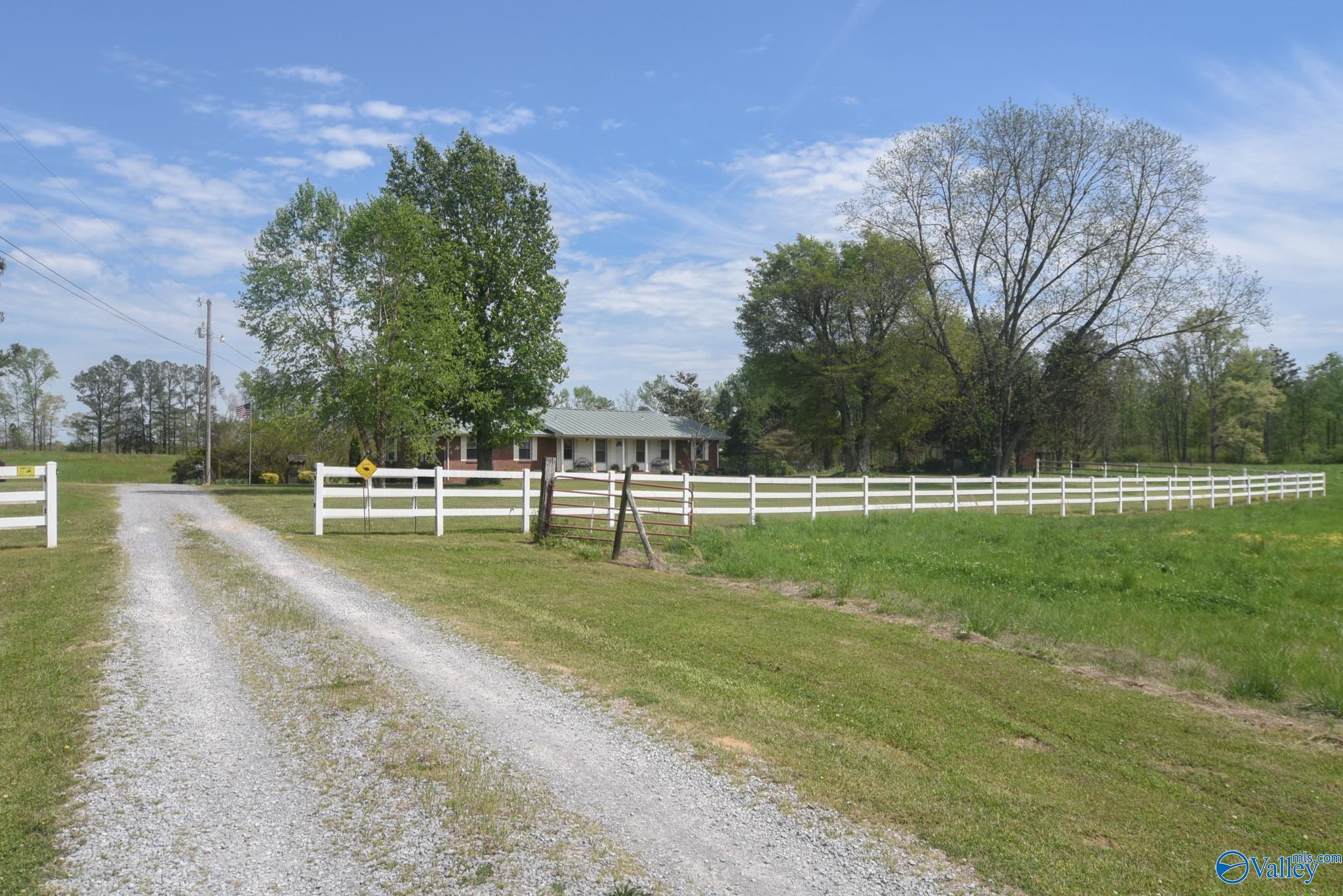 5900 County Road 1435, Vinemont, Alabama image 31