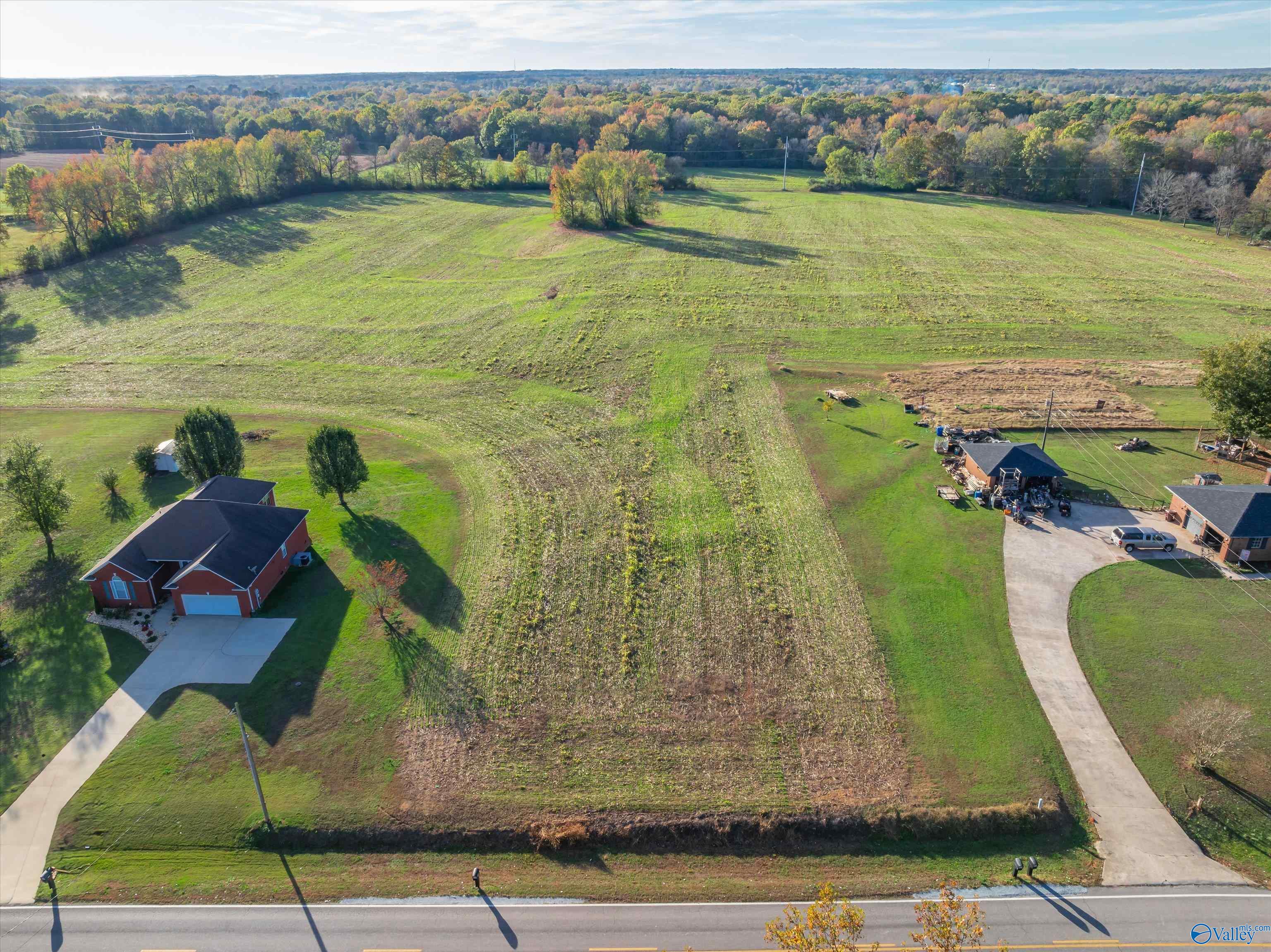 1.24 Acres Reid Road, Athens, Alabama image 5