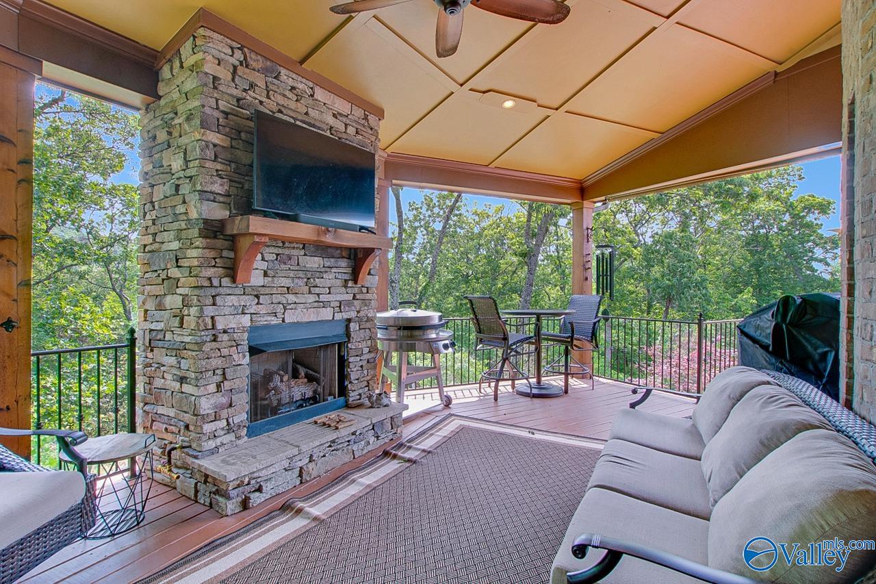 2833 High Mountain Road, Huntsville, Alabama image 9