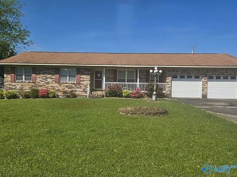 Homes For Sale - 1335 Mcville Road<br/> Boaz, AL 35957