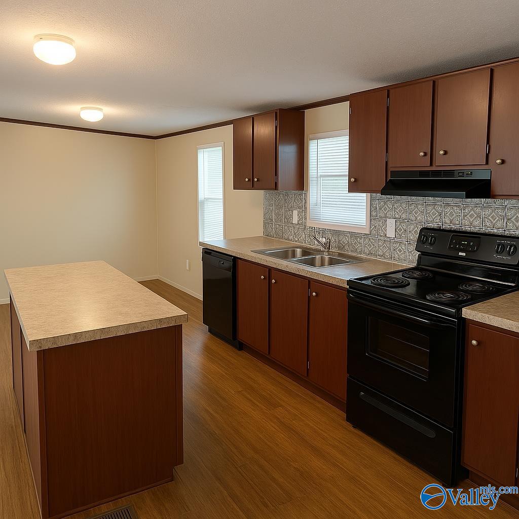 10 Bristow Creek Trail