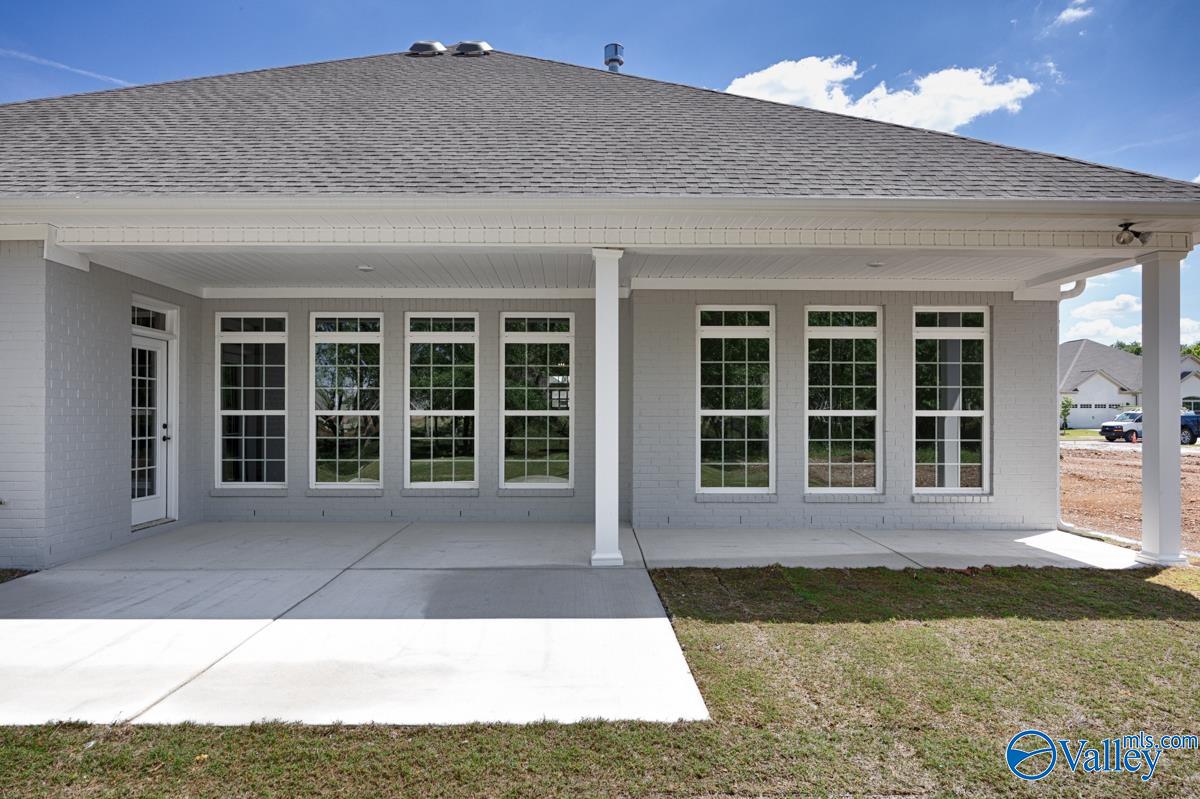 209 Mayflower Drive, Harvest, Alabama image 4