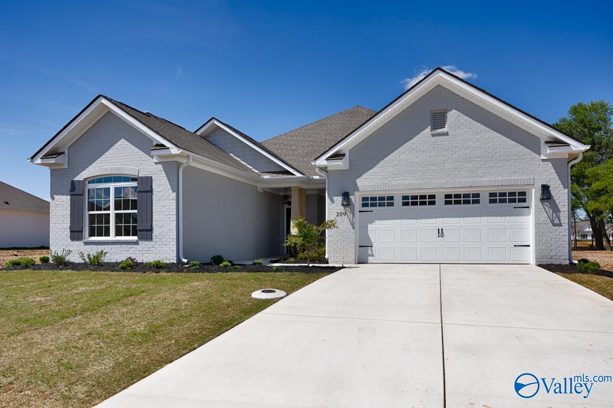 209 Mayflower Drive, Harvest, Alabama image 1