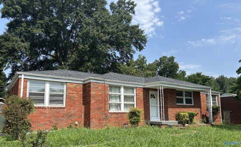Homes For Rent - 3907 Memorial Parkway North Pkwy<br/> Huntsville, AL 35810