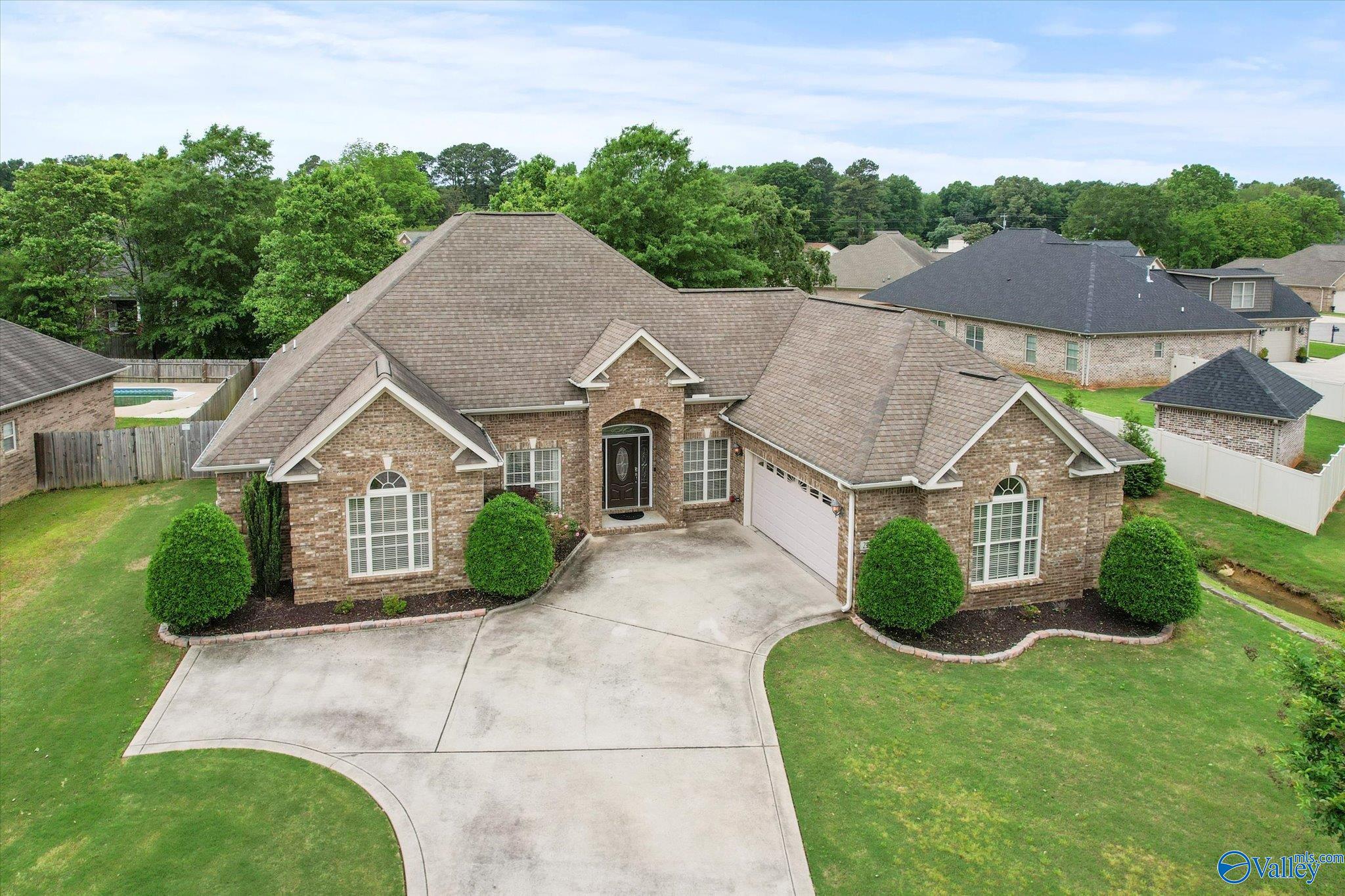 2201 Martinwood Lane, Decatur, Alabama image 44