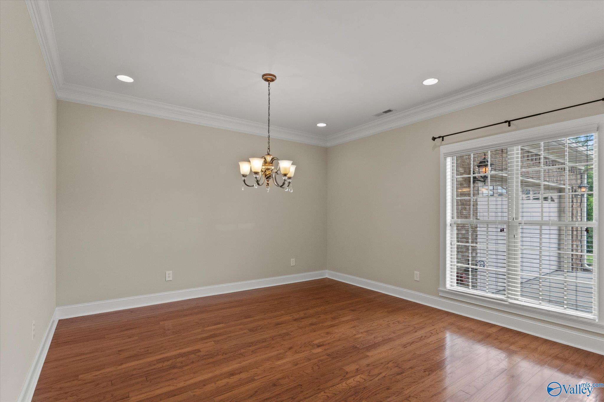 2201 Martinwood Lane, Decatur, Alabama image 17