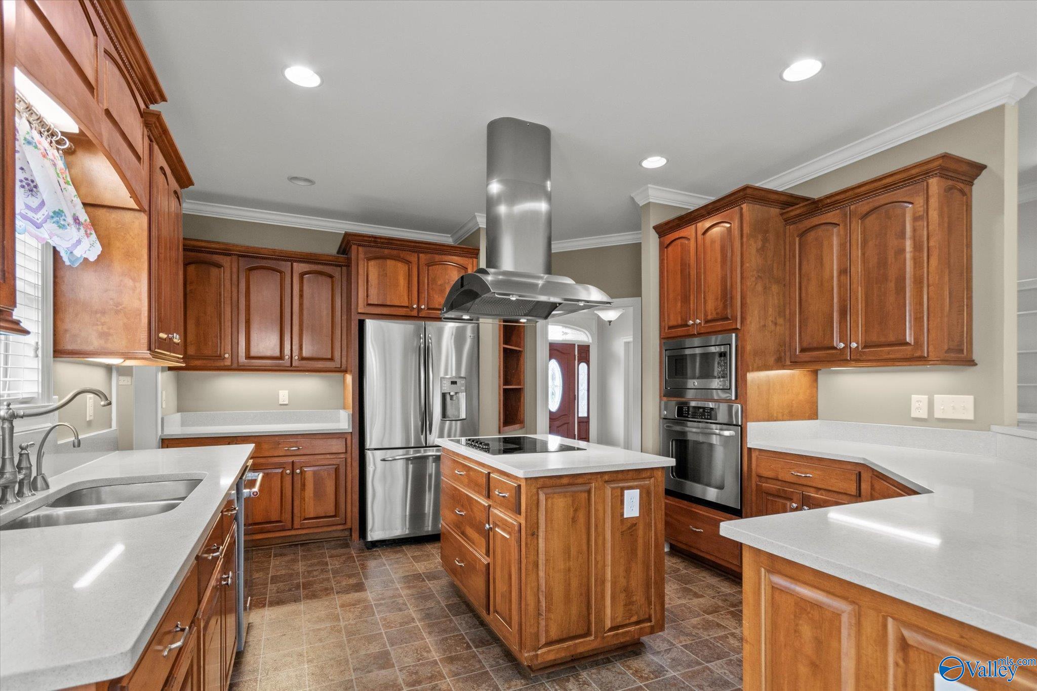2201 Martinwood Lane, Decatur, Alabama image 12
