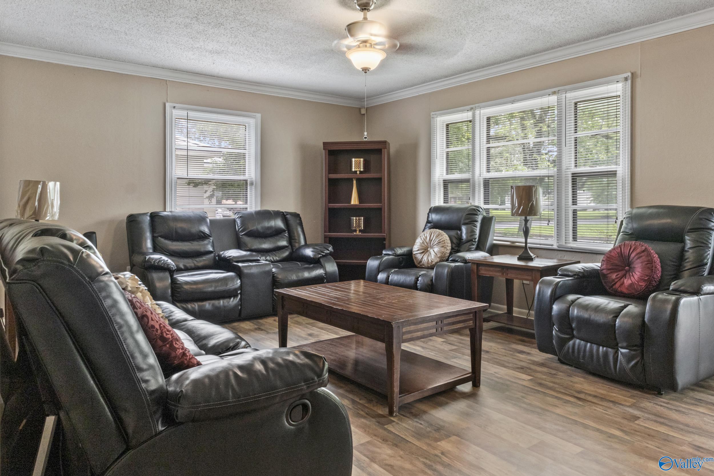 1304 Carridale Street, Decatur, Alabama image 4