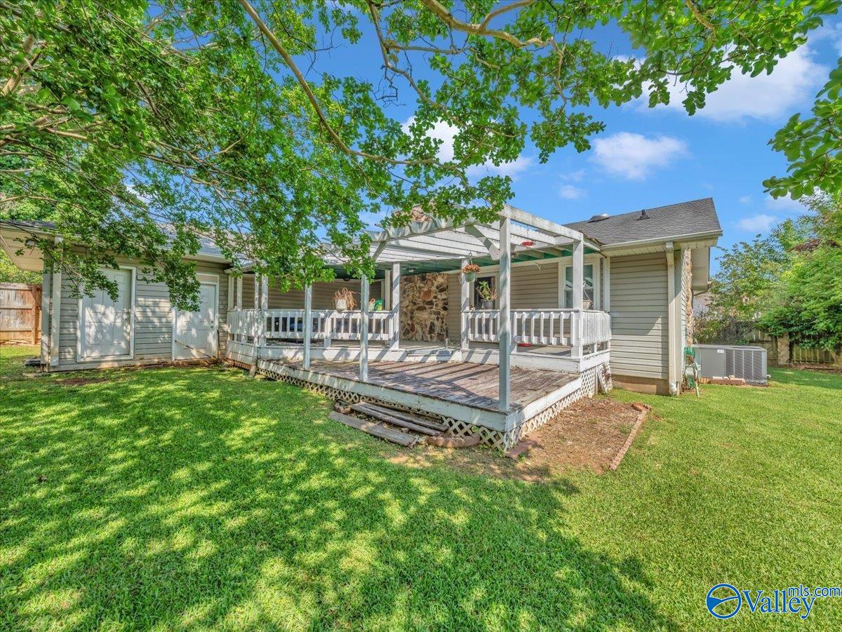 5116 Spring Creek Drive, Guntersville, Alabama image 28