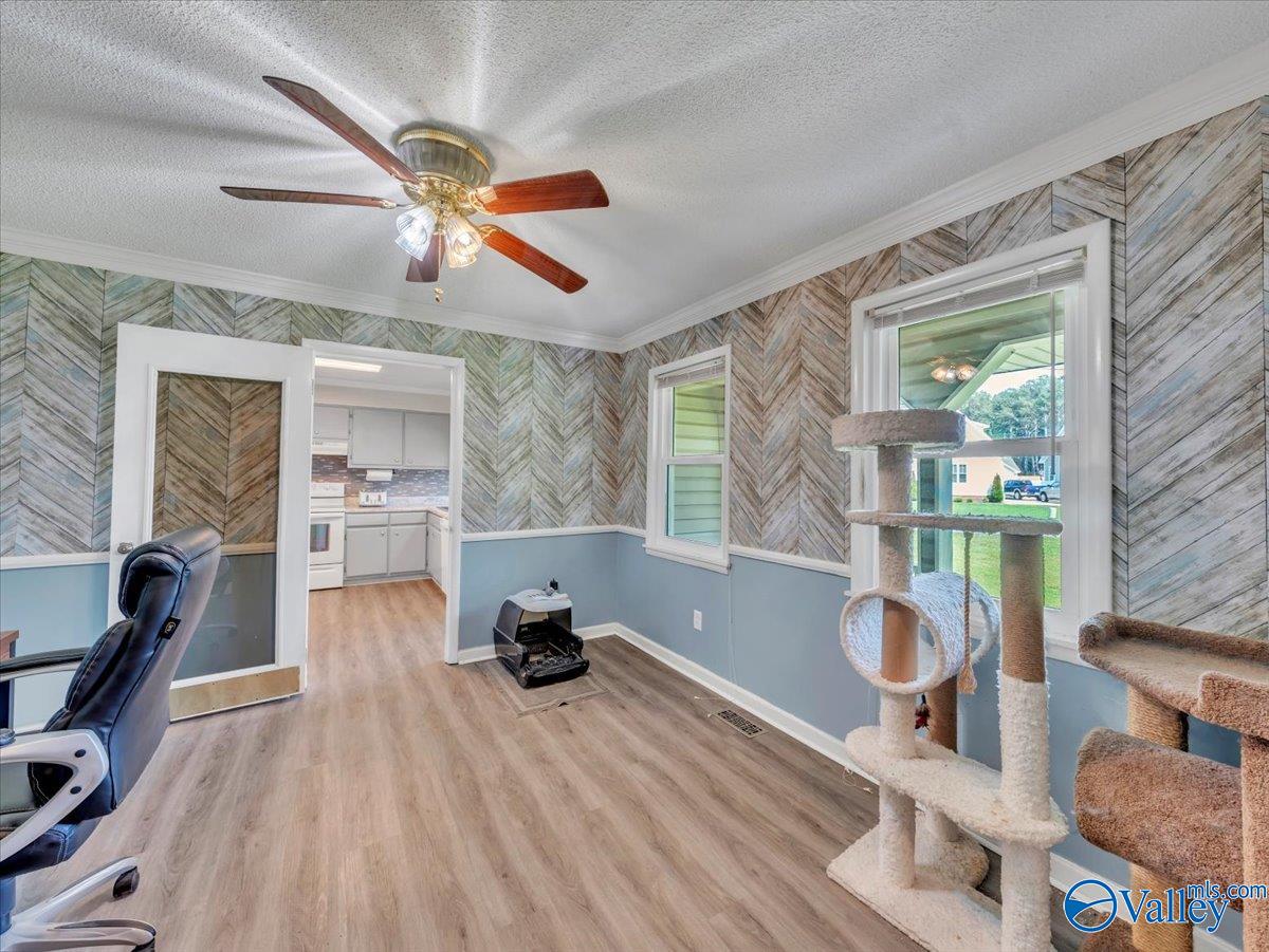 5116 Spring Creek Drive, Guntersville, Alabama image 23